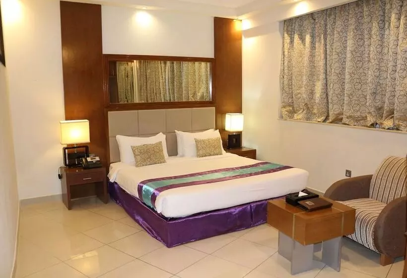 Fotos del hotel Pearl Executive  Apartments:  71