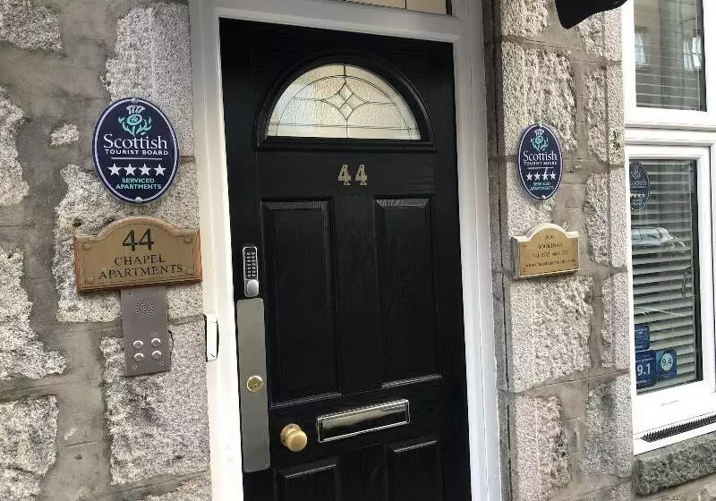 Fotos del hotel Chapel Apartments:  5