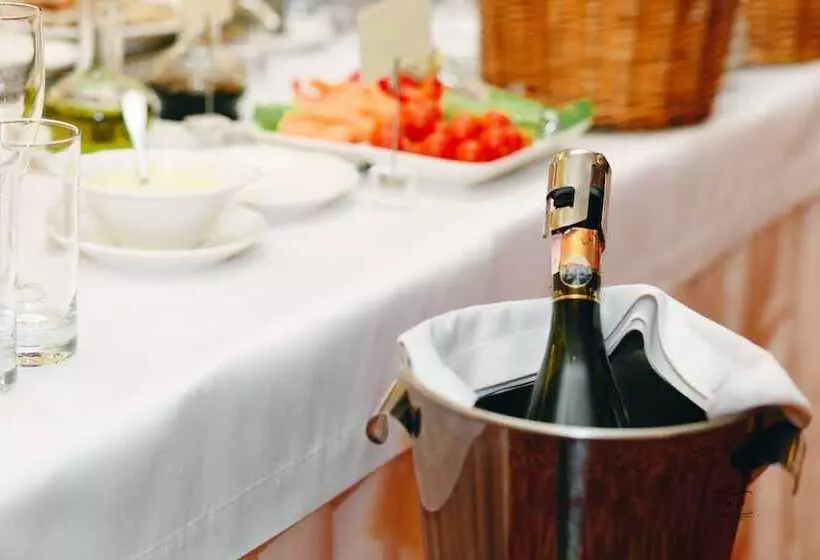 Fotos del hotel Nobilis Hotel:  13