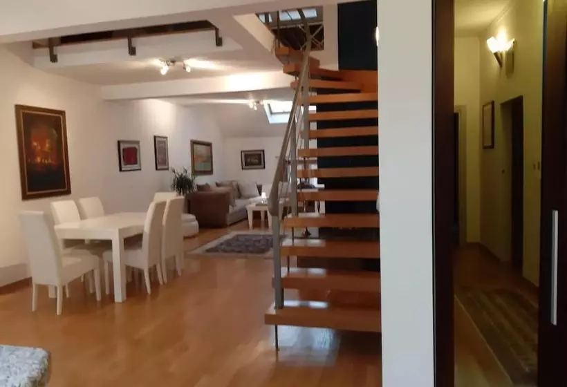 Fotos del hotel Queens Suite:  16