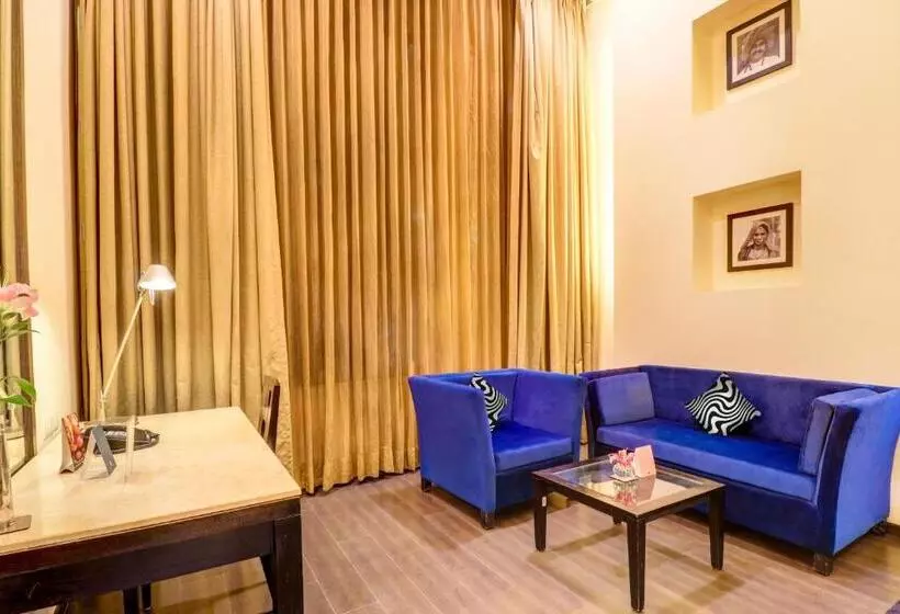 Fotos del hotel Multitude Hotel:  21