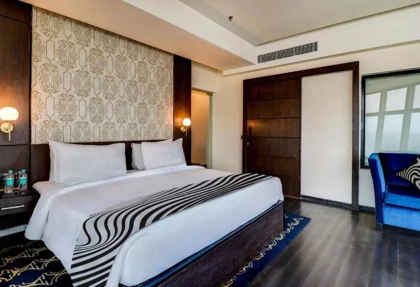 Fotos del hotel Multitude Hotel:  10