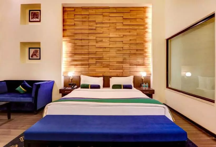 Fotos del hotel Multitude Hotel:  24