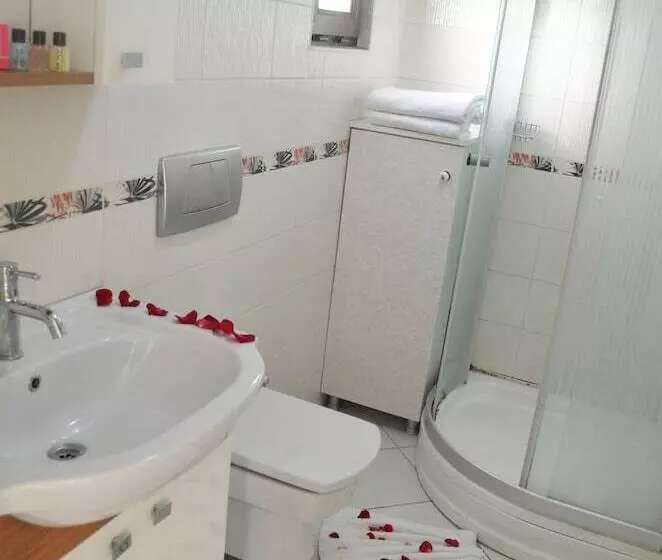 Fotos del hotel Taksim Tulip Residence &:  19