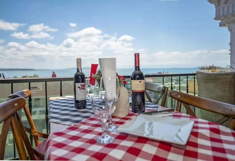 Fotos del hotel Villa Pasha:  3