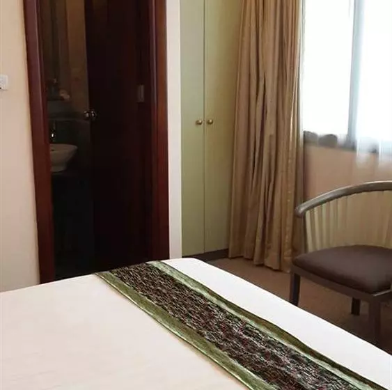 Fotos del hotel TranHotel:  9