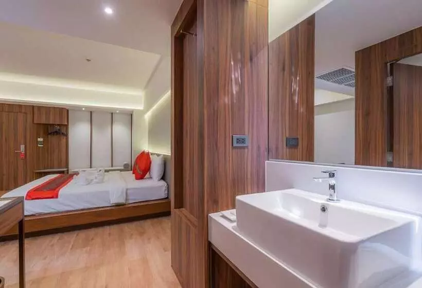 True Siam Phayathai   Sha Extra Plus Certified