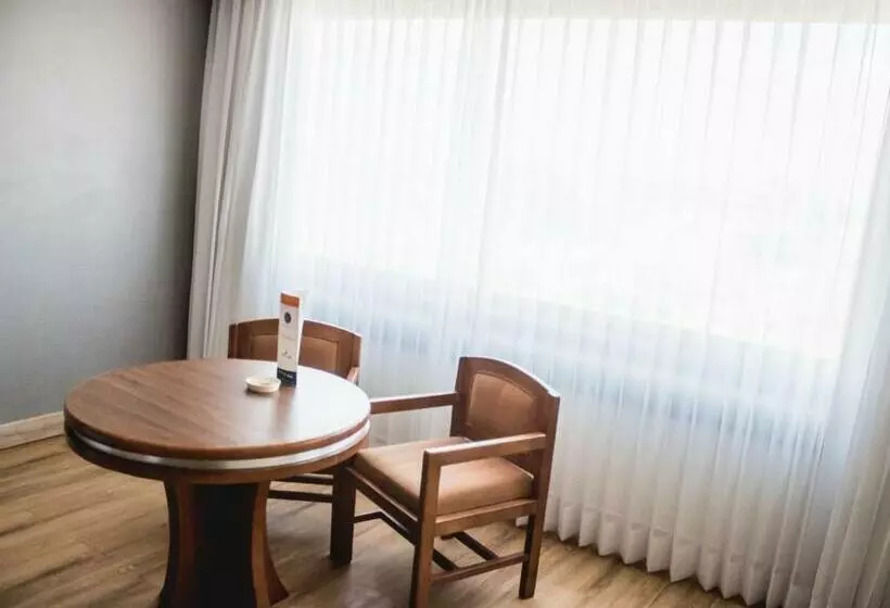 Fotos del hotel Mirage:  24