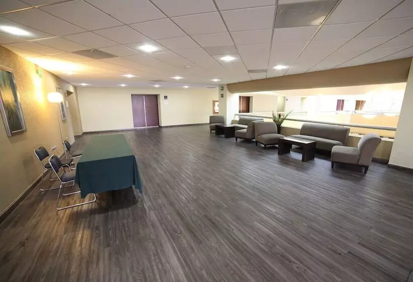 Fotos del hotel Mirage:  7