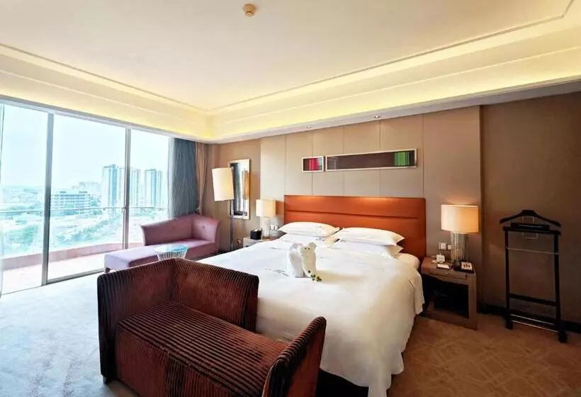 Fotos del hotel Royal Garden:  8