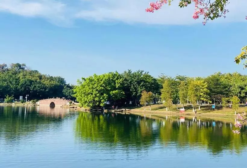 Fotos del hotel Royal Garden:  2