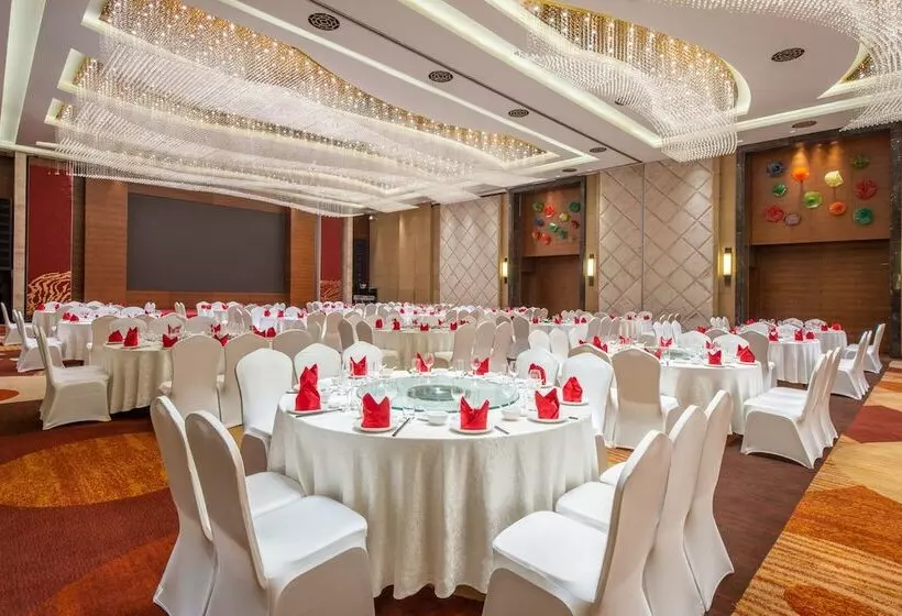 Fotos del hotel Holiday Inn Nantong Oasis Centre, An Ihg:  14
