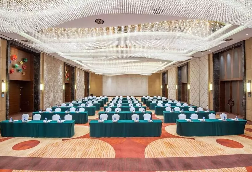 Fotos del hotel Holiday Inn Nantong Oasis Centre, An Ihg:  11