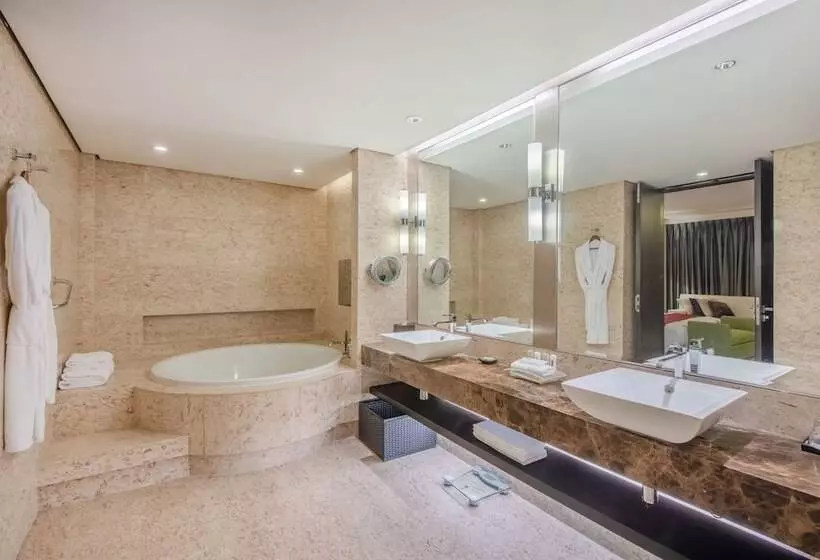 Fotos del hotel Holiday Inn Nantong Oasis Centre, An Ihg:  15