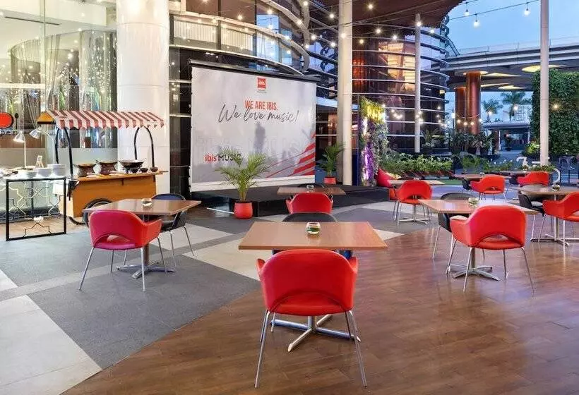 Fotos del hotel Ibis Bandung Trans Studio:  2