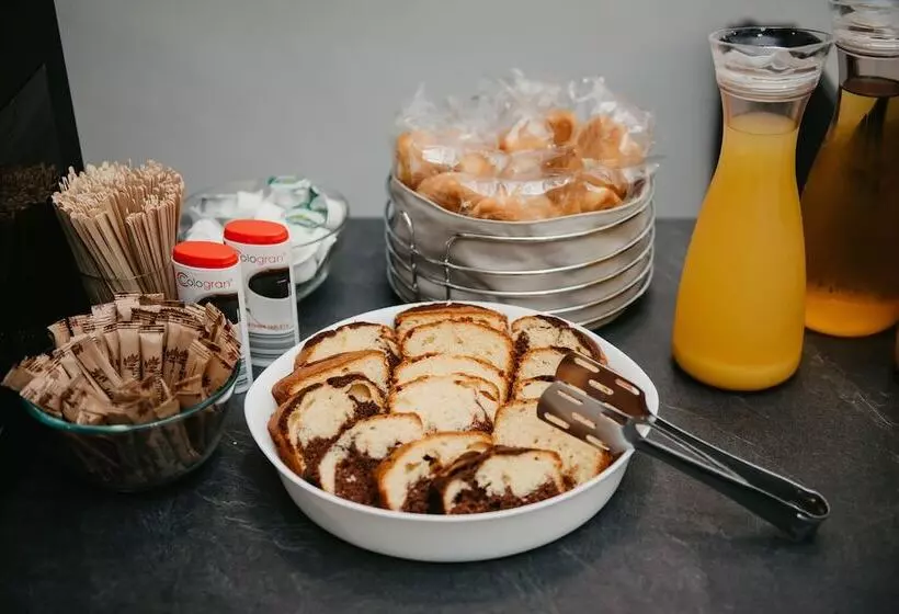 Fotos del hotel Meteor Cluj:  7