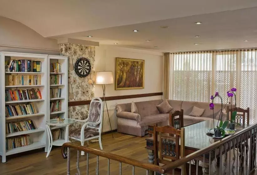 Fotos del hotel Villa Blanche Hotel & Garden Pool And Spa:  13