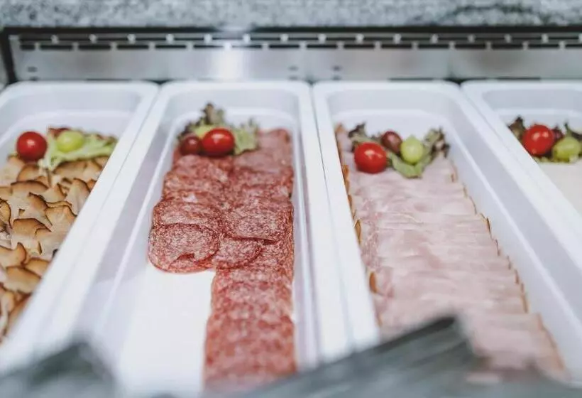 Fotos del hotel Hotel Sonne:  4