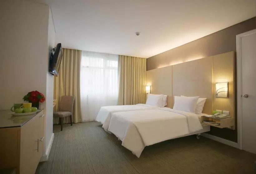 Fotos del hotel St Giles:  9