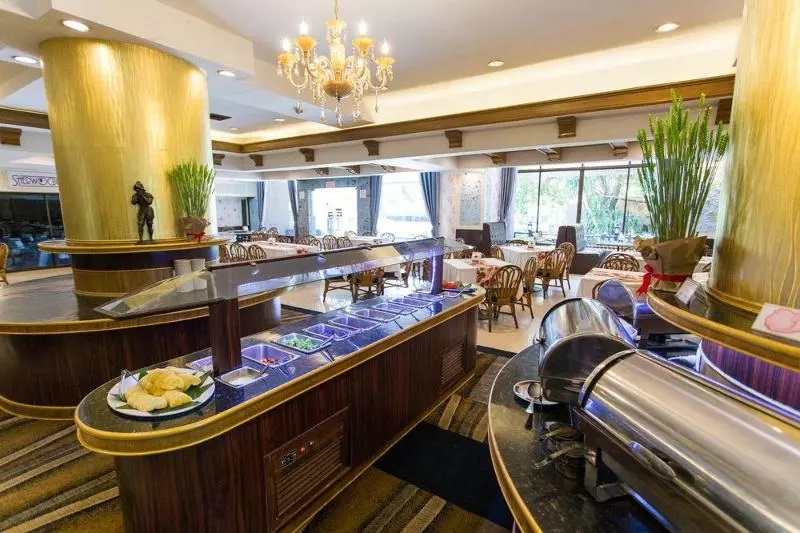 Fotos del hotel First Pacific Hotel And Convention:  25