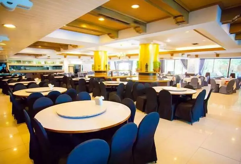 Fotos del hotel First Pacific Hotel And Convention:  17