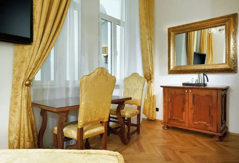 Fotos del hotel Charles Bridge Palace:  21