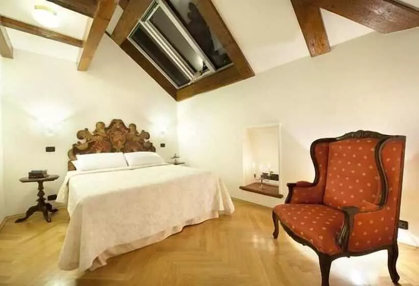 Charles Bridge Palace