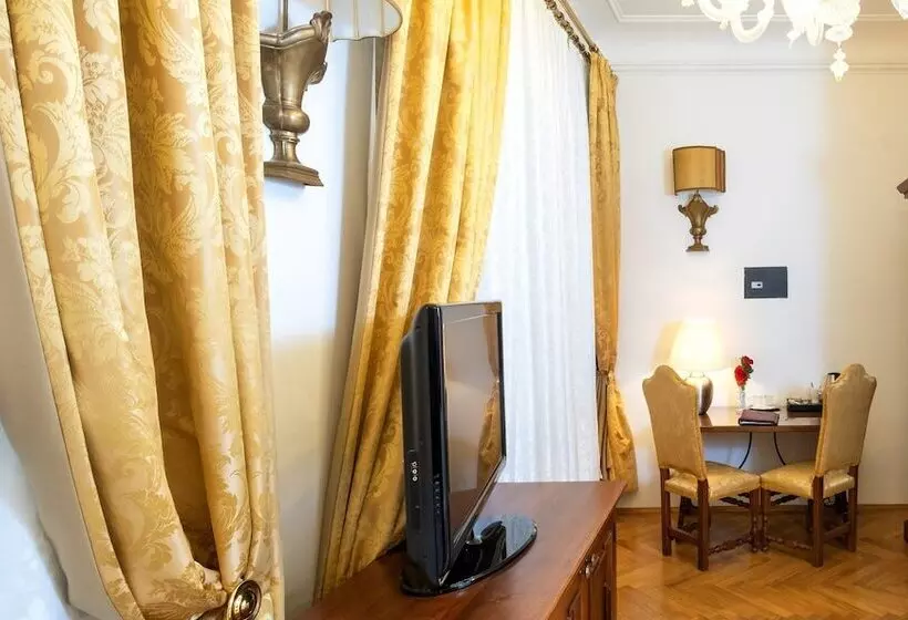 Fotos del hotel Charles Bridge Palace:  24