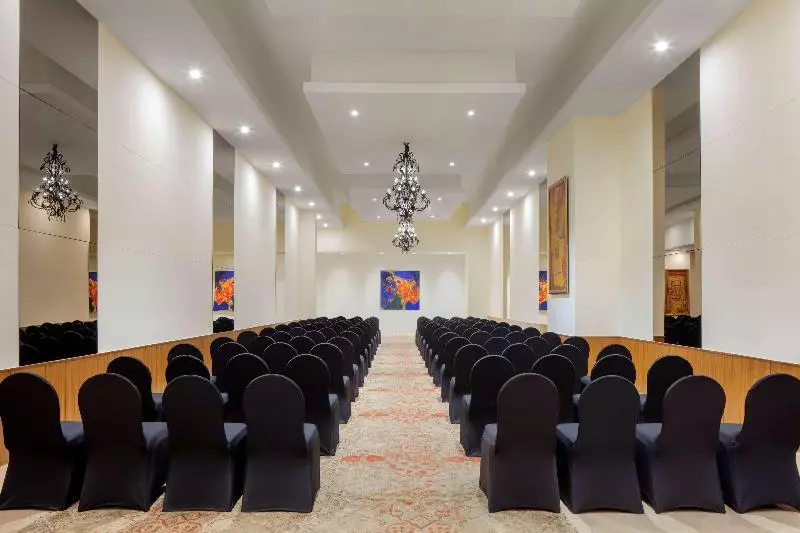 Fotos del hotel Radisson Blu Plaza  Hyderabad Banjara Hills:  14