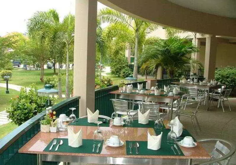 Fotos del hotel The Leela Resort & Spa Pattaya:  3