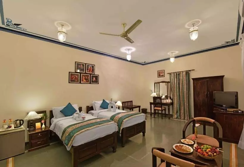 Fotos del hotel The Udaibagh:  11