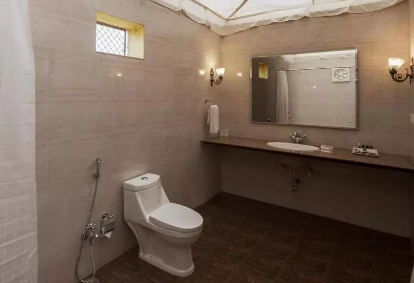 Fotos del hotel The Udaibagh:  9