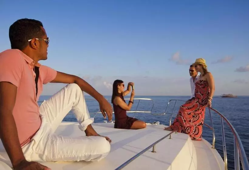 Fotos del hotel Kurumba Maldives:  10