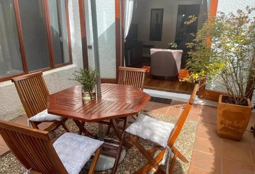 Fotos del hotel Acorn House:  13