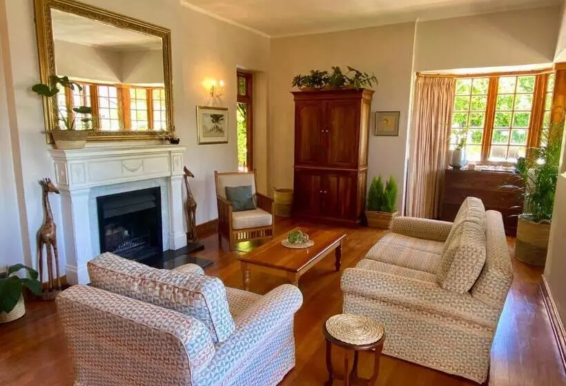 Fotos del hotel Acorn House:  9