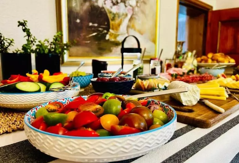 Fotos del hotel Acorn House:  3