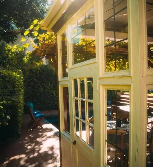 Fotos del hotel Acorn House:  16