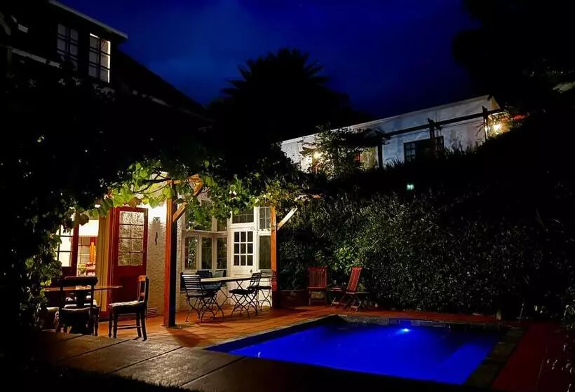 Fotos del hotel Acorn House:  8