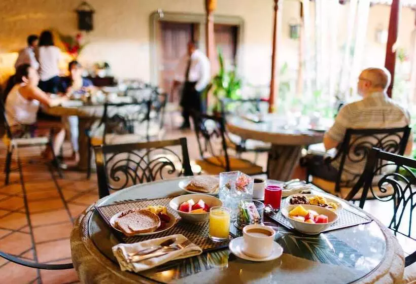 Fotos del hotel Hotel Los Robles:  24