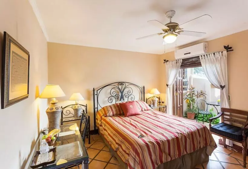 Fotos del hotel Hotel Los Robles:  19