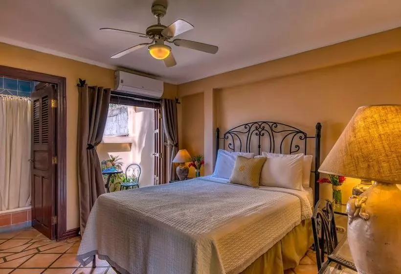 Fotos del hotel Hotel Los Robles:  9