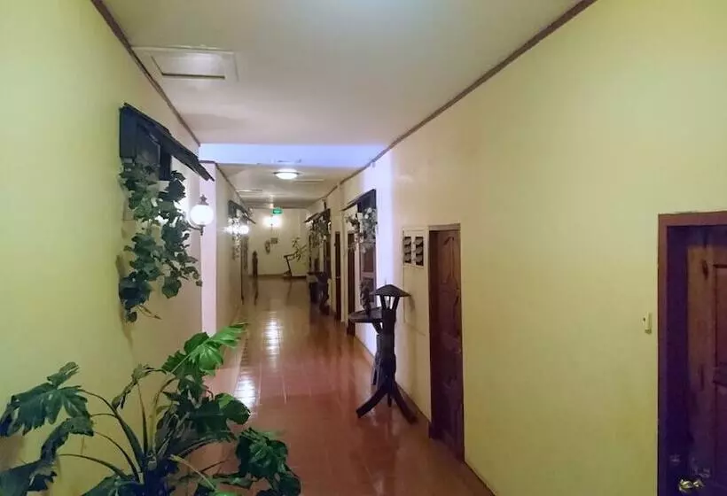 Fotos del hotel Pakse  & Restaurant:  16