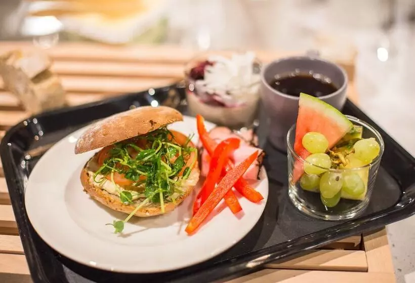 Fotos del hotel Comfort Hotel Grand Central:  3