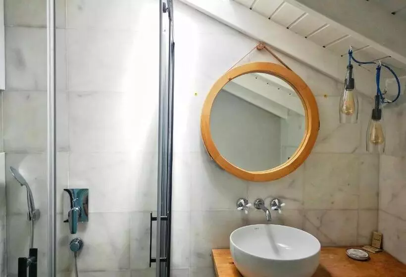 Fotos del hotel Yonca Lodge:  5