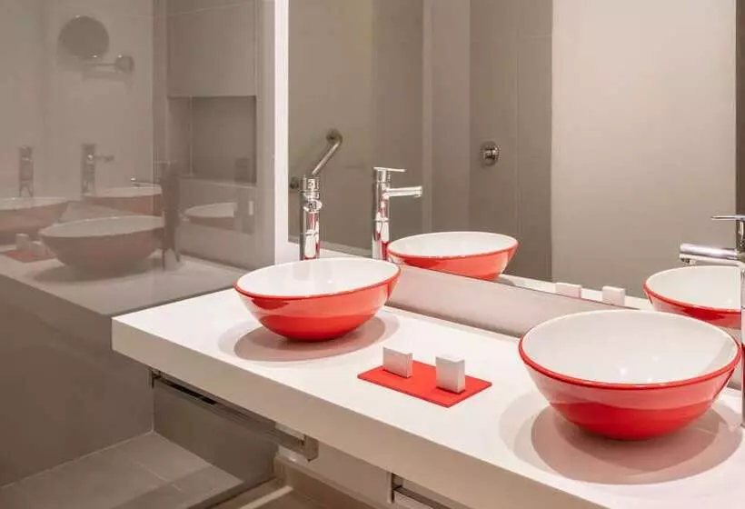 Fotos del hotel Tryp By Wyndham Bogota Embajada:  8