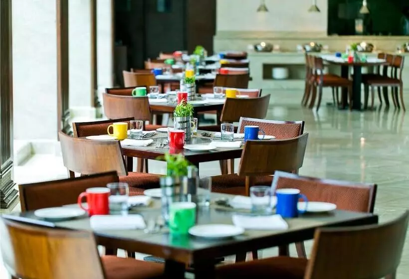 Fotos del hotel The Lalit Jaipur:  9