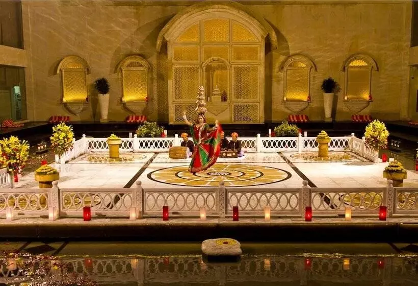Fotos del hotel The Lalit Jaipur:  3