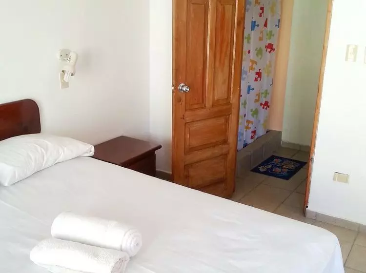 Fotos del hotel Foreigners Club:  10