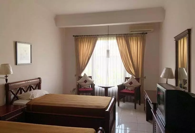 Fotos del hotel Nirwana Suites:  15