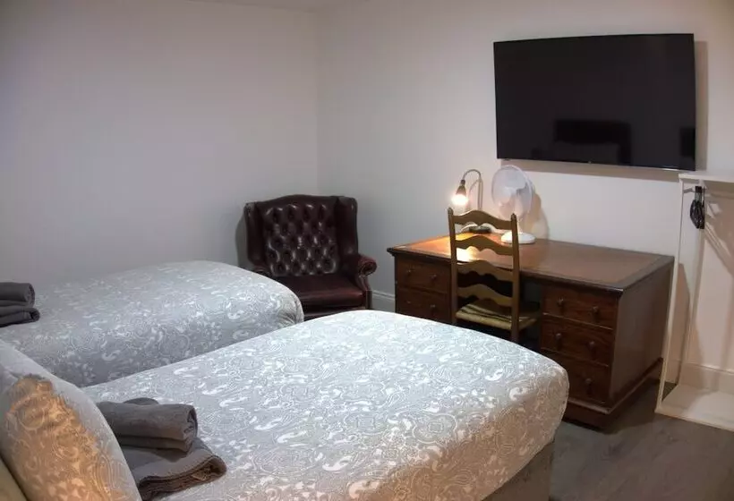 Fotos del hotel Abbey Point Cafe And B&b:  15